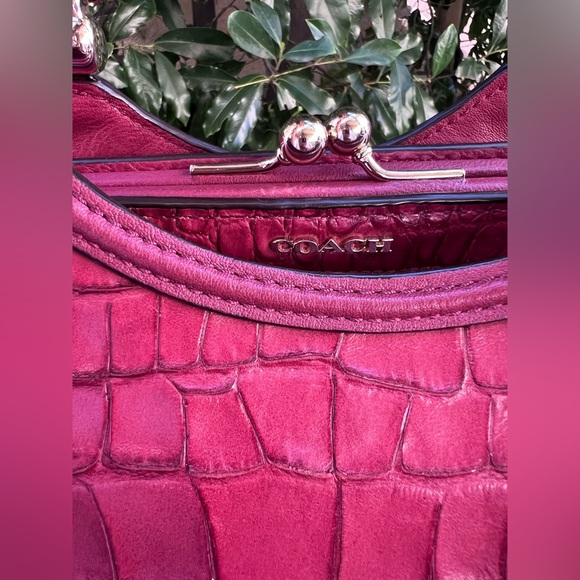 Coach LIMITED EDITION Croc Embossed Leather Satchel – Red – Style F26336 - Picture 7 of 11